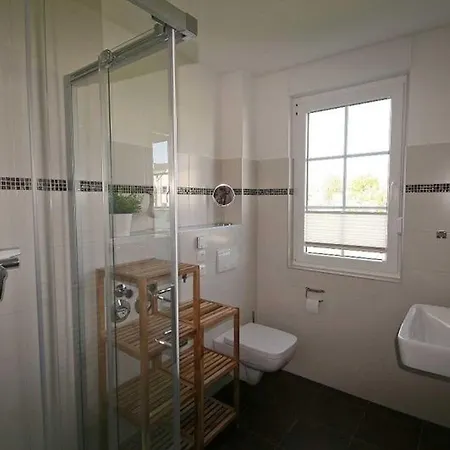 Apartment Christine 2 *